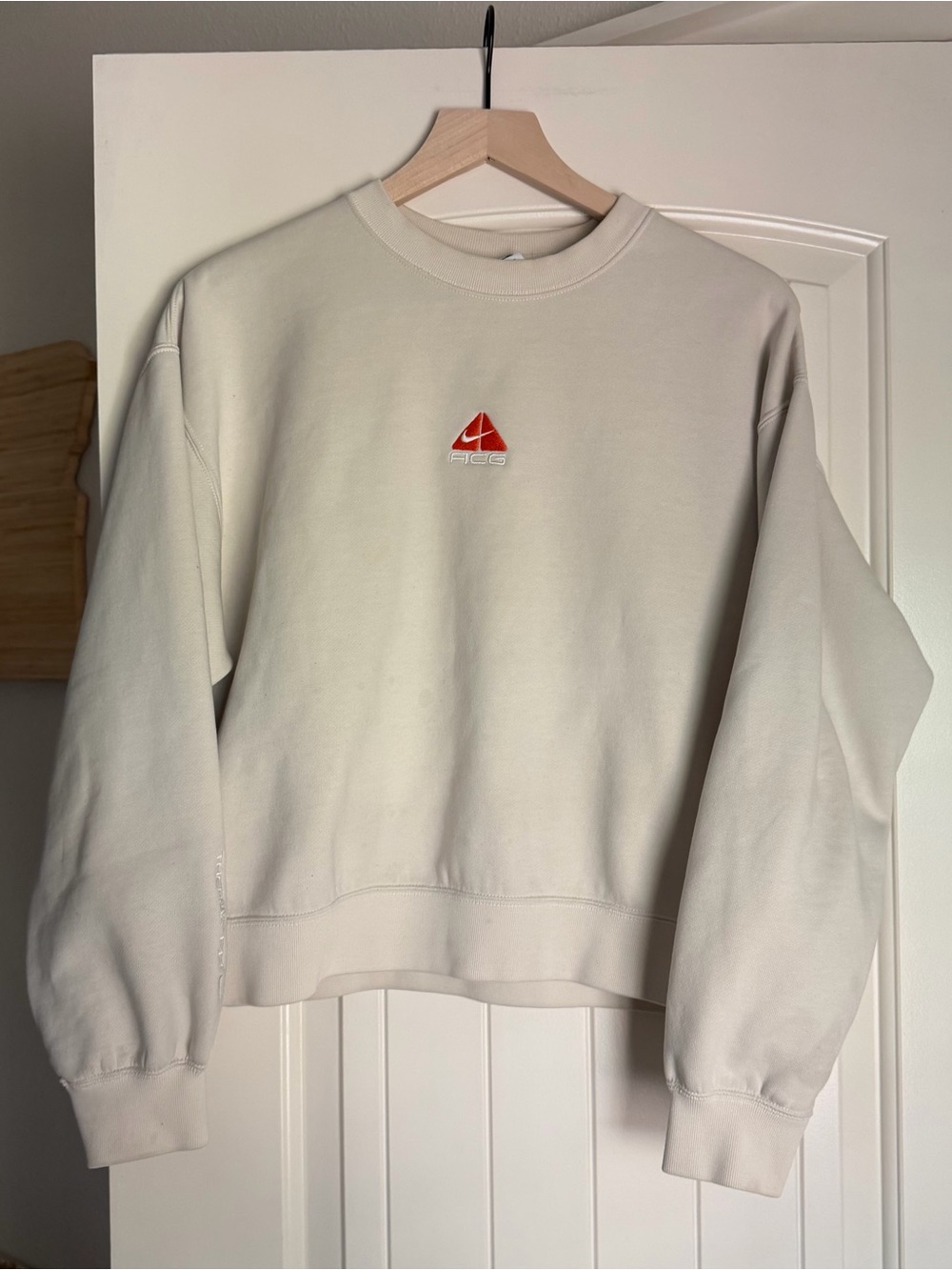 Men's Cream Crewneck ACG Nike Sweatshirt